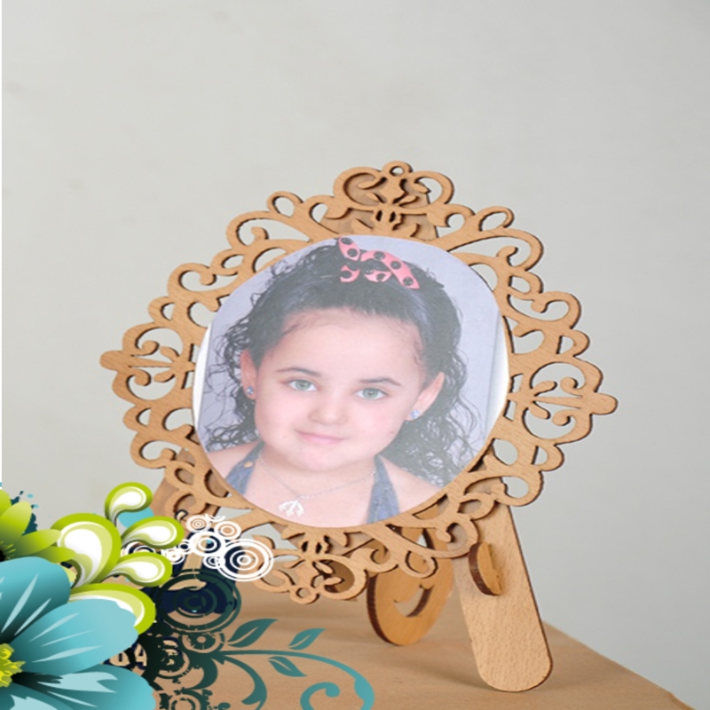 طرح قاب عکس تزئینی به همراه پایه، مناسب برای استفاده در دستگاه های cnc چوب و cnc لیزر - laser cut decorative photo frame with stand cdr file