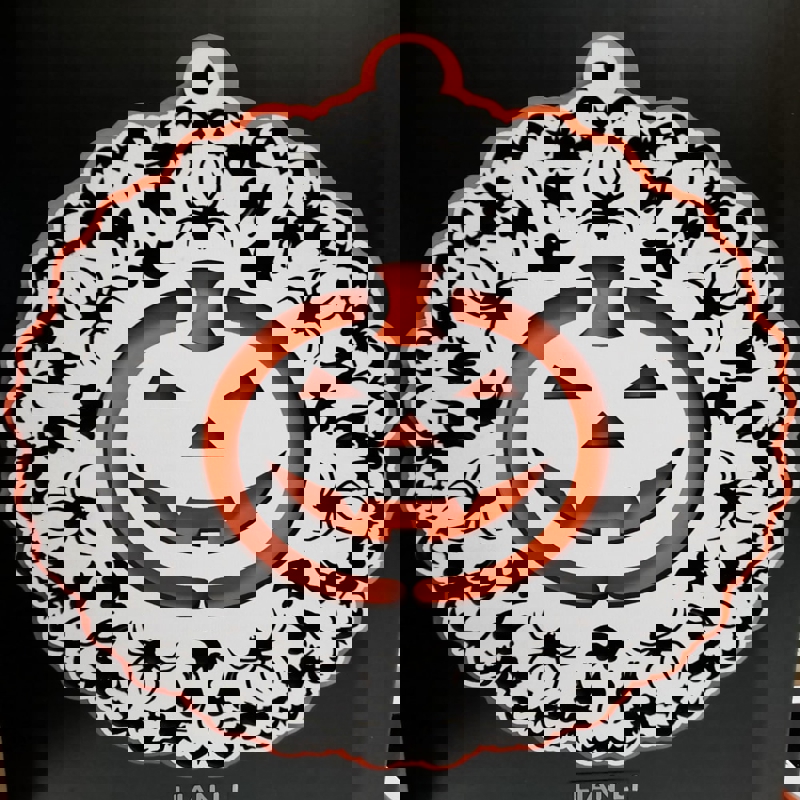 طرح دکور دیواری هالووین لایه باز مناسب برای استفاده در دستگاه های cnc چوب و cnc لیزر - laser cut layered halloween wall decor cdr file