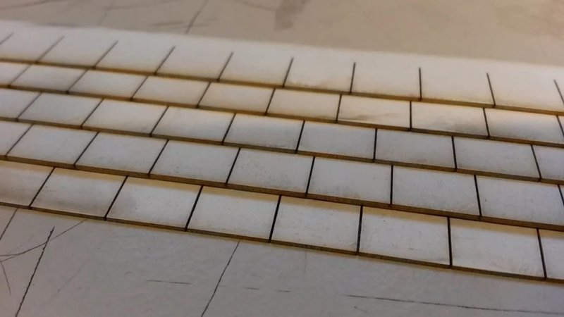 طرح سقف شیروانی ۲۸ میلی‌متری مناسب برای استفاده در دستگاه های cnc چوب و cnc لیزر - laser cut 28mm roof shingles svg file