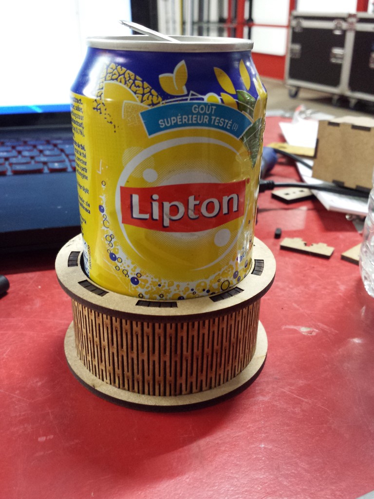 طرح جا لیوانی چوبی مناسب برای استفاده در دستگاه های cnc چوب و cnc لیزر - laser cut wood drink holder dxf file
