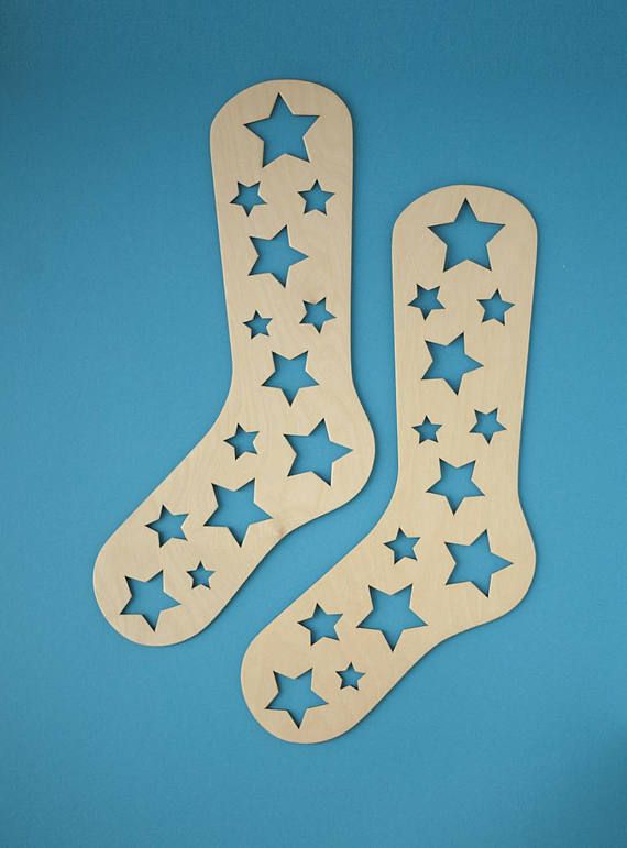 طرح جا جورابی چوبی مناسب برای استفاده در دستگاه های cnc چوب و cnc لیزر - laser cut wooden sock blockers cdr file
