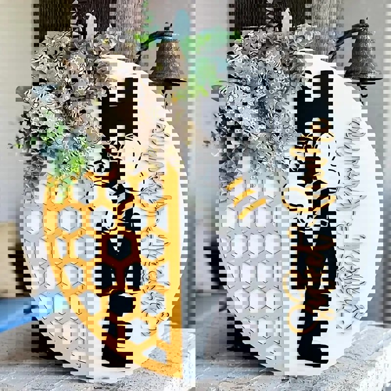 طرح کندوی زنبور عسل جذاب 3D دکوراسیون درب خانه تابلو دایره ای خانه شیرین مناسب برای استفاده در دستگاه های cnc چوب و cnc لیزر - laser cut charming beehive 3d door decoration home sweet home circular sign