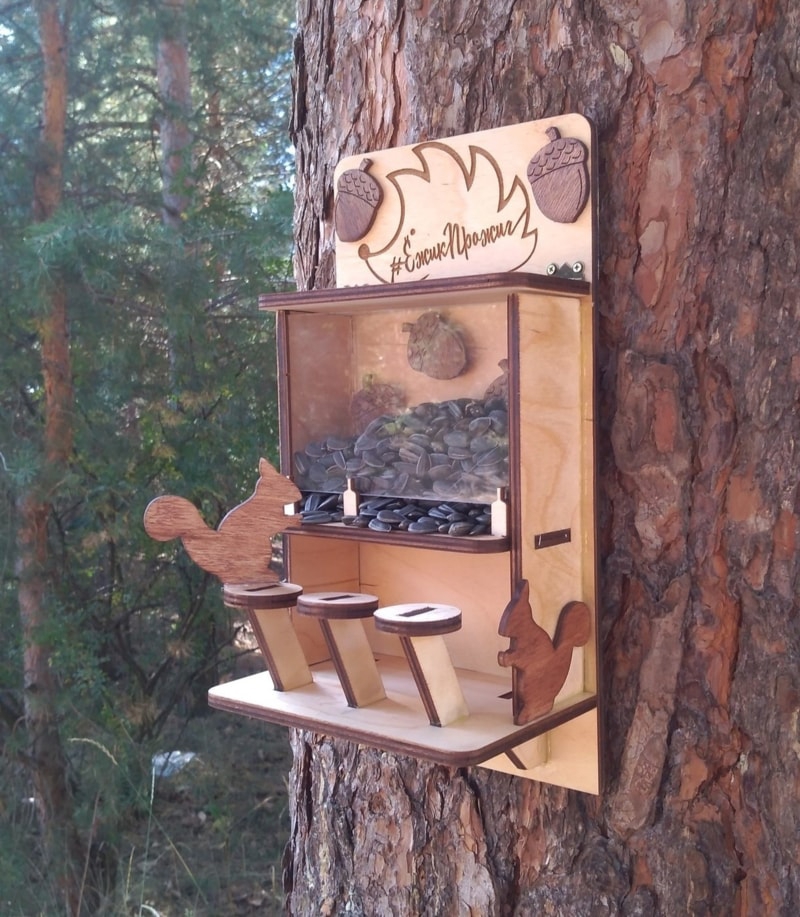 طرح غذا دهنده سنجاب مناسب برای استفاده در دستگاه های cnc چوب و cnc لیزر - laser cut squirrel feeder cdr file
