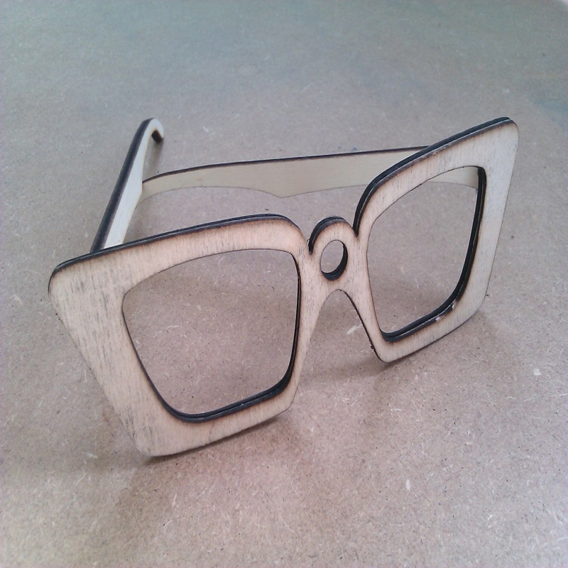 طرح عینک آفتابی چوبی مناسب برای استفاده در دستگاه های cnc چوب و cnc لیزر - laser cut wooden sunglasses dxf file