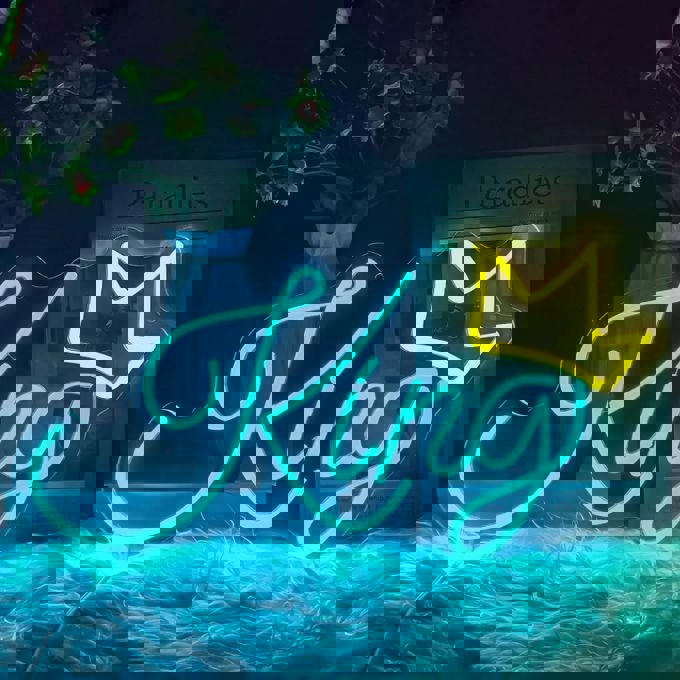 طرح تابلو نئون طرح پادشاه، دکور دیواری مناسب برای استفاده در دستگاه های cnc چوب و cnc لیزر - laser cut king neon sign wall decor