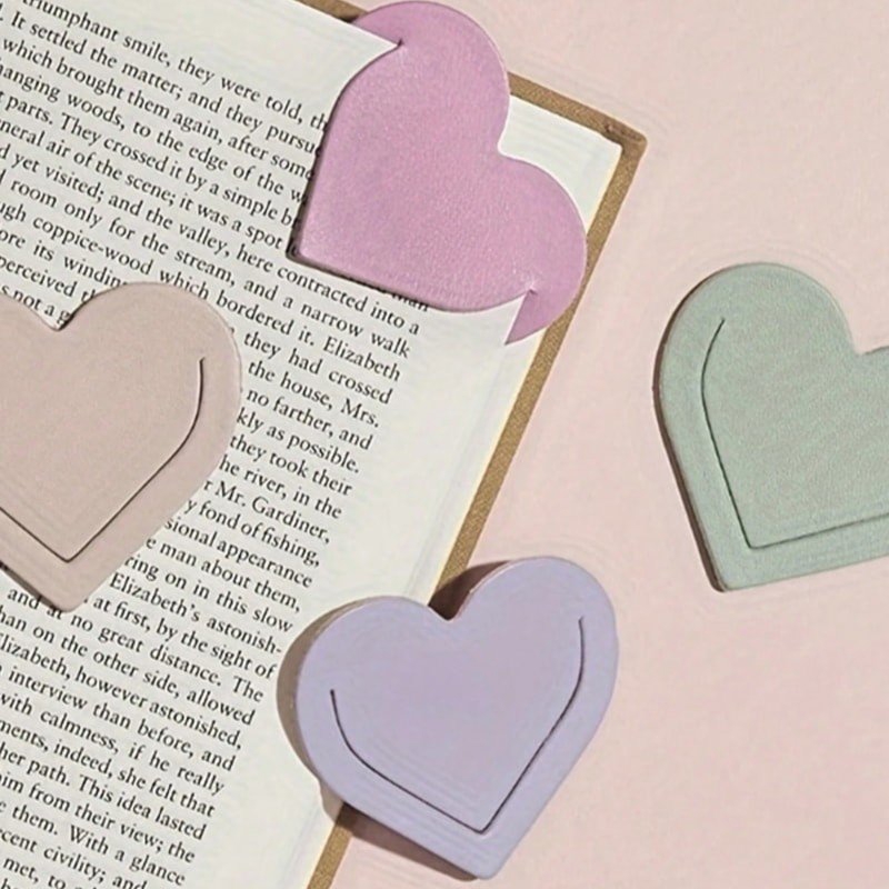 طرح بوکمارک چرمی طرح قلب با مناسب برای استفاده در دستگاه های cnc چوب و cnc لیزر - laser cut heart shaped leather bookmark