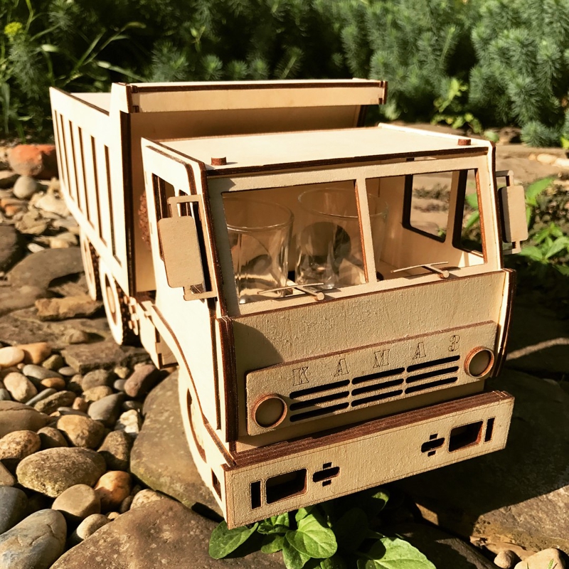 طرح مدل سه بعدی پازل چوبی کاماز مناسب برای استفاده در دستگاه های cnc چوب و cnc لیزر - kamaz laser cut wooden 3d model puzzle kit cdr file