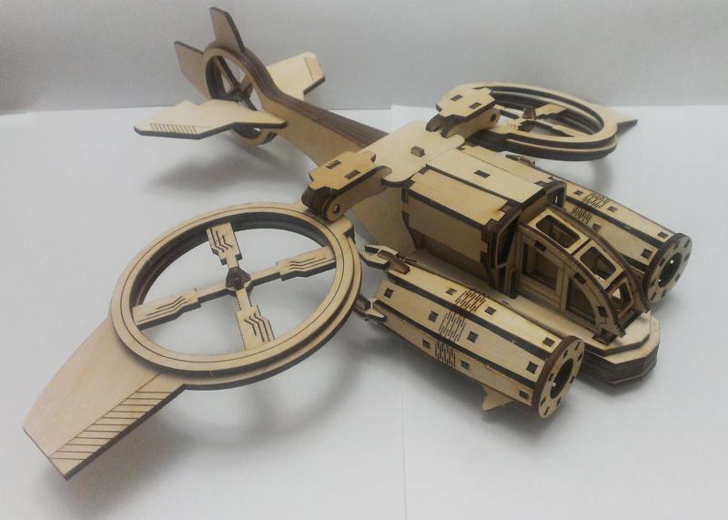 طرح اسباب بازی هلیکوپتر فضایی مناسب برای استفاده در دستگاه های cnc چوب و cnc لیزر - laser cut spaceship helicopter toy template cdr file