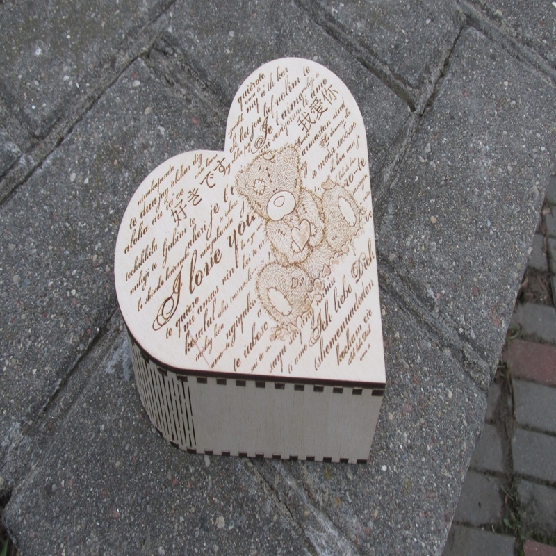 طرح برش جعبه کادو قلب با لولا برای لیزر مناسب برای استفاده در دستگاه های cnc چوب و cnc لیزر - laser cut heart gift box with hinge cdr file