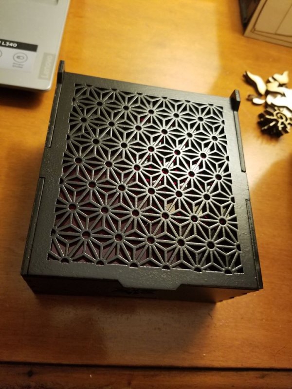طرح جعبه کادو چوبی مناسب برای استفاده در دستگاه های cnc چوب و cnc لیزر - laser cut wood gift box svg file