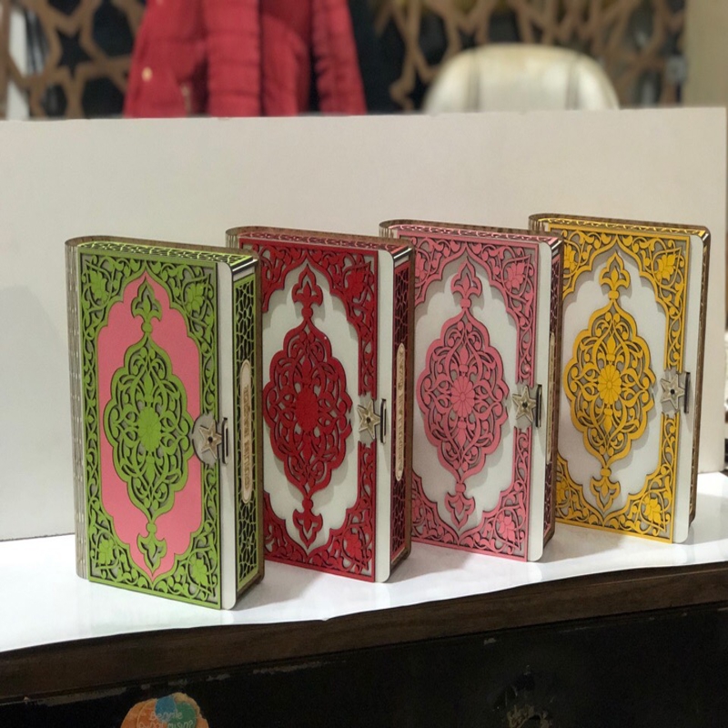 طرح جعبه کتاب چوبی تزئینی مناسب برای استفاده در دستگاه های cnc چوب و cnc لیزر - laser cut decorative wooden book box dxf file