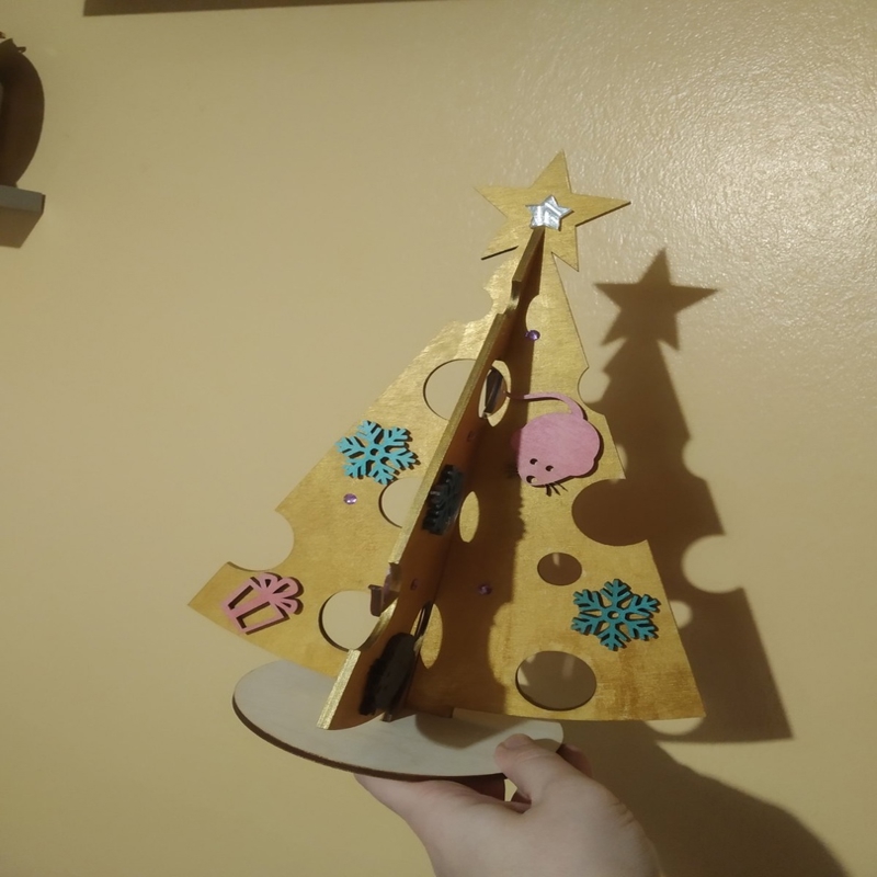 طرح پنیر درخت کریسمس مناسب برای استفاده در دستگاه های cnc چوب و cnc لیزر - laser cut christmas tree cheese template cdr file