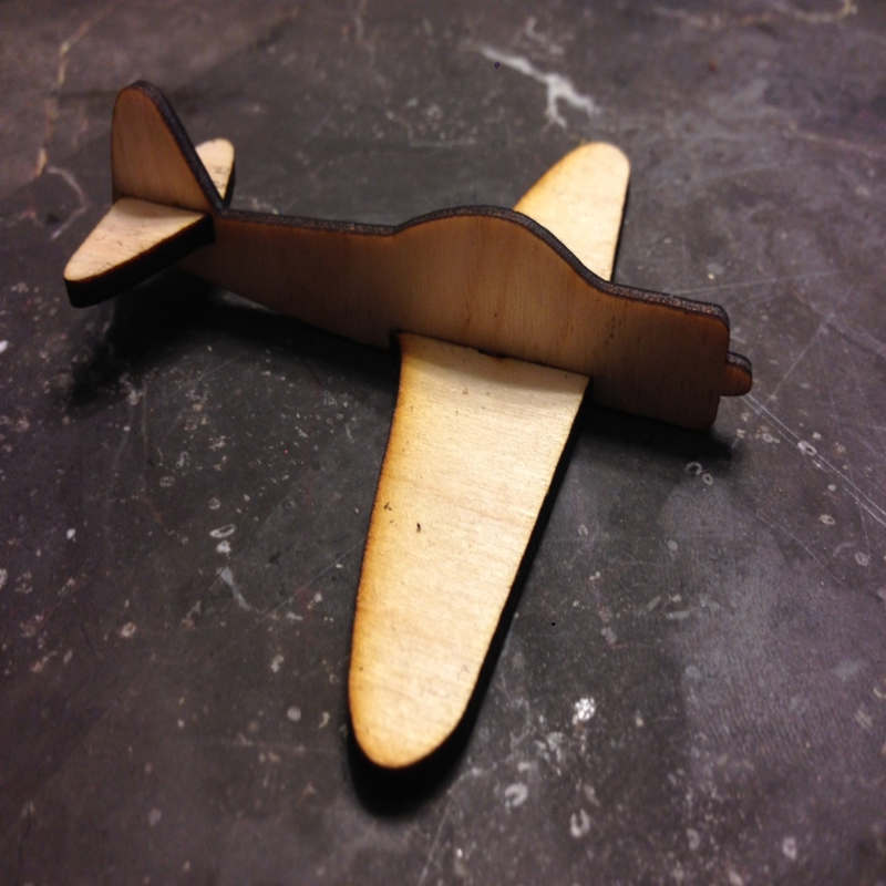 طرح هواپیمای میتسوبیشی A6M Zero Fighter مناسب برای استفاده در دستگاه های cnc چوب و cnc لیزر - laser cut mitsubishi a6m zero fighter aircraft dxf file