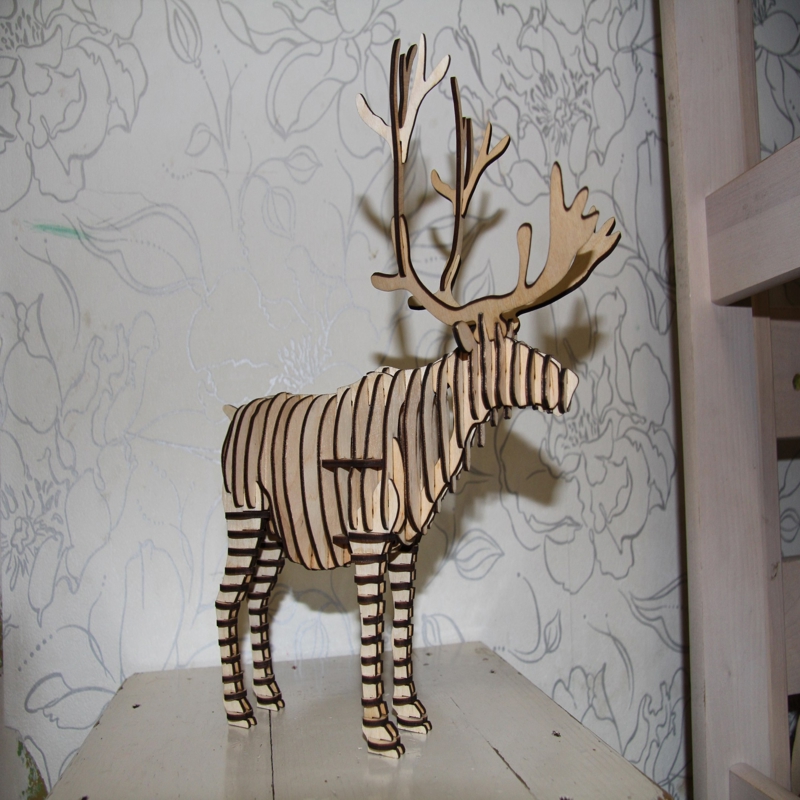 طرح سه بعدی حیوانات طرح گوزن شمالی مناسب برای استفاده در دستگاه های cnc چوب و cnc لیزر - laser cut reindeer 3d animal cdr file