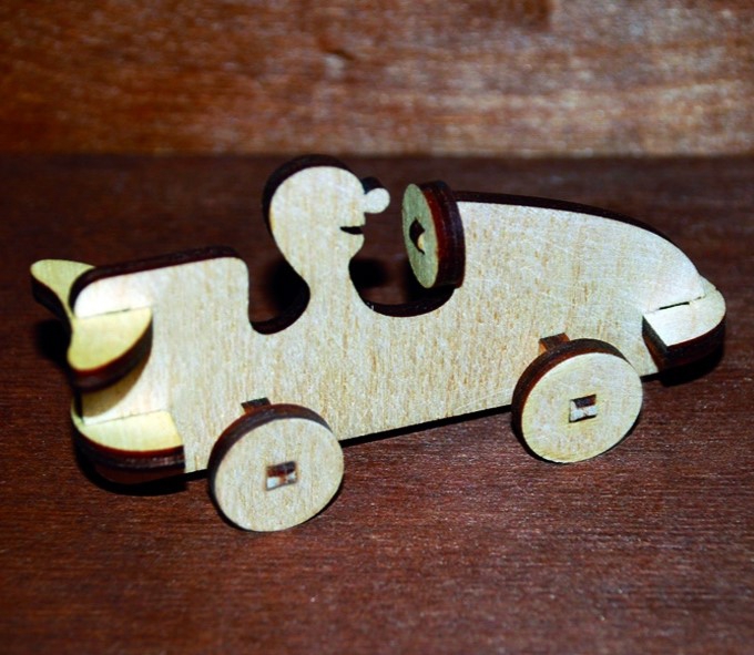 طرح ماشین اسباب بازی چوبی مناسب برای استفاده در دستگاه های cnc چوب و cnc لیزر - laser cut wooden toy car cdr file