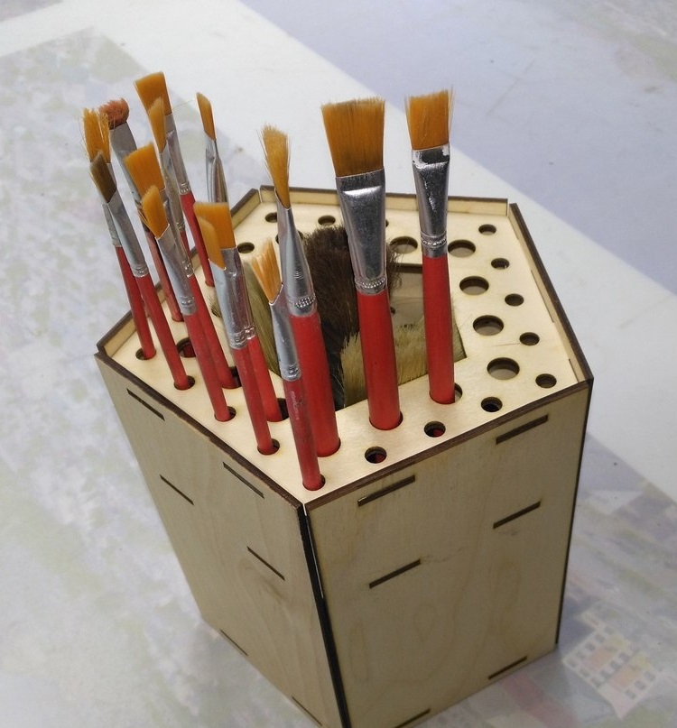 طرح جا قلم موی چوبی رنگ آمیزی مناسب برای استفاده در دستگاه های cnc چوب و cnc لیزر - laser cut wooden paint brush holder cdr file