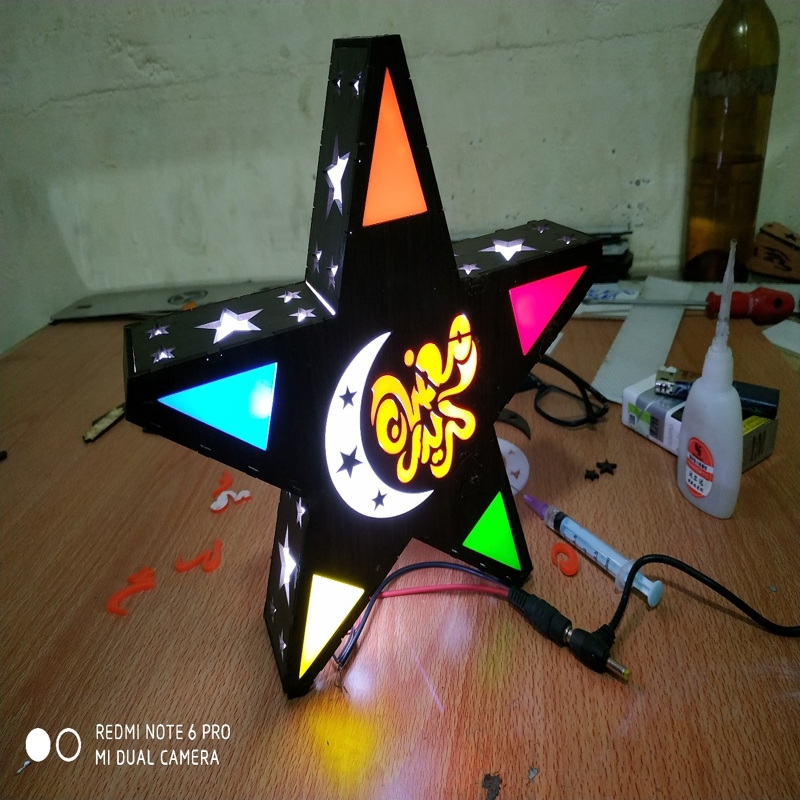 طرح چراغ خواب طرح ستاره مناسب برای استفاده در دستگاه های cnc چوب و cnc لیزر - laser cut star lamp night light dxf file
