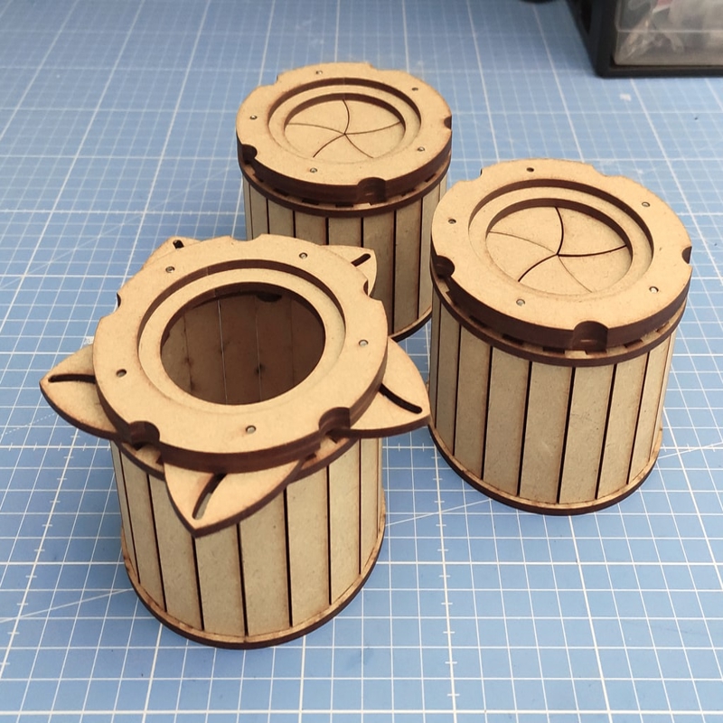 طرح جعبه زنبق مناسب برای استفاده در دستگاه های cnc چوب و cnc لیزر - laser cut iris box dxf file