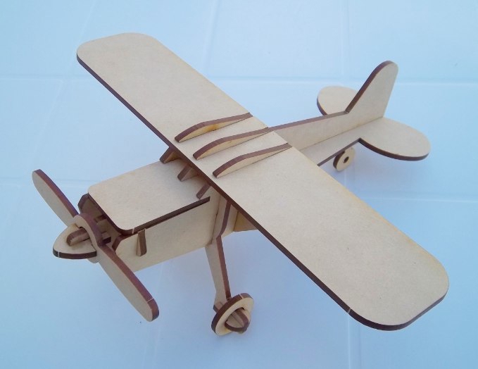 طرح مدل سه بعدی هواپیمای سسنا مناسب برای استفاده در دستگاه های cnc چوب و cnc لیزر - cessna laser cut 3d model cdr file
