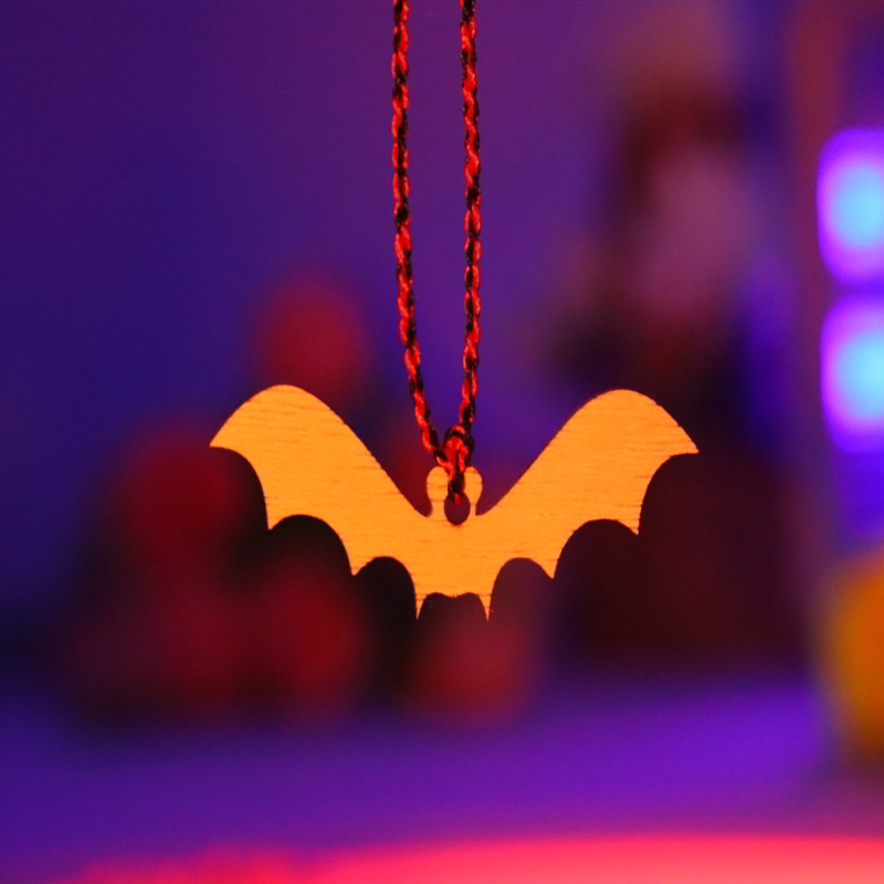 طرح چوب طرح خفاش هالووین مناسب برای استفاده در دستگاه های cnc چوب و cnc لیزر - laser cut wooden halloween bat ornament cdr file