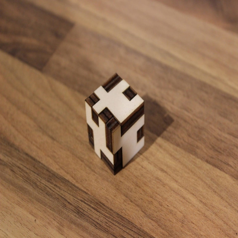 طرح جعبه پازل مکعب چوبی مناسب برای استفاده در دستگاه های cnc چوب و cnc لیزر - laser cut wooden cube puzzle box svg file