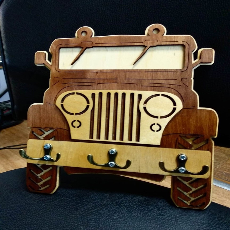طرح جاکلیدی دیواری جیپ مناسب برای استفاده در دستگاه های cnc چوب و cnc لیزر - laser cut jeep wall mounted clothes key hanger cdr file