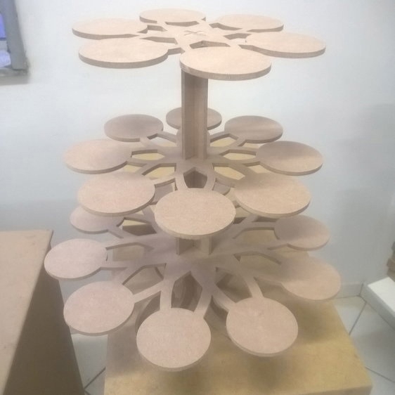 طرح پایه کاپ کیک سه طبقه مناسب برای استفاده در دستگاه های cnc چوب و cnc لیزر - laser cut 3 tier cupcake stand cdr file
