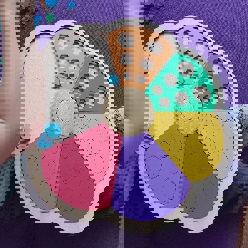 طرح پازل جورچین دایره ای بازی های رنگی برای کودکان نوپا مناسب برای استفاده در دستگاه های cnc چوب و cnc لیزر - laser cut circle sorter puzzle color games for toddlers cdr file