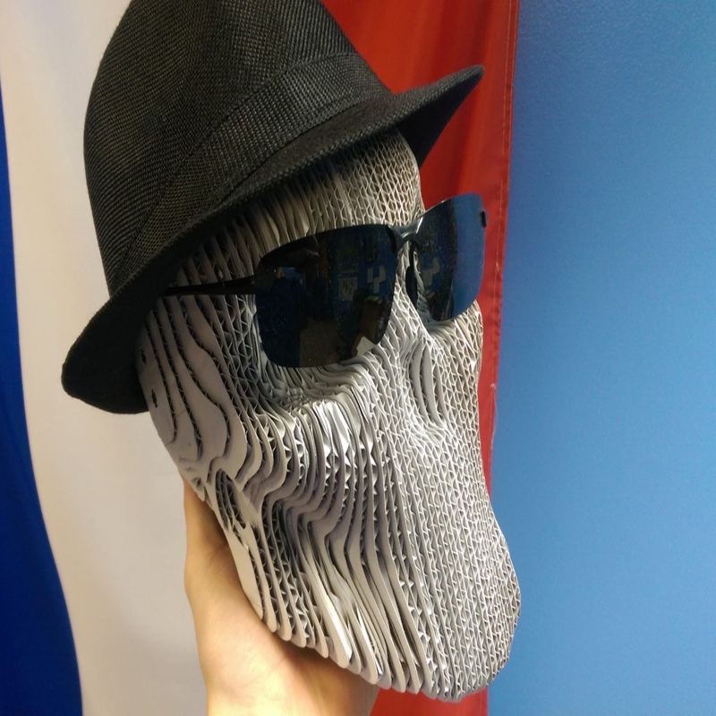 طرح جمجمه مقوایی مناسب برای استفاده در دستگاه های cnc چوب و cnc لیزر - laser cut cardboard skull svg file