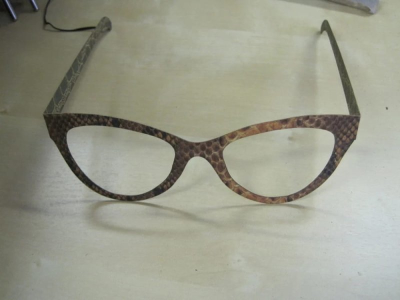 طرح لیوان کاغذی مناسب برای استفاده در دستگاه های cnc چوب و cnc لیزر - laser cut paper glasses dxf file
