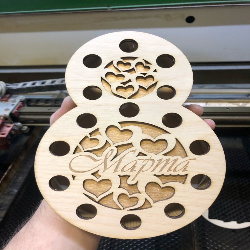 طرح جعبه گل روز زن ۸ مارس با قابلیت مناسب برای استفاده در دستگاه های cnc چوب و cnc لیزر - laser cut womens day 8 march flower box cdr file