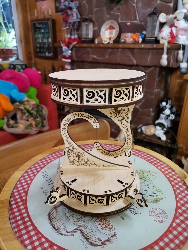 طرح پایه ضد جاذبه تزئینی مناسب برای استفاده در دستگاه های cnc چوب و cnc لیزر - laser cut decorative anti gravity stand cdr file