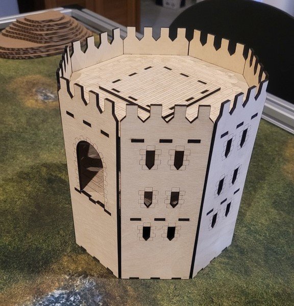 طرح برج قلعه برای زمین RPG یا wargaming مناسب برای استفاده در دستگاه های cnc چوب و cnc لیزر - laser cut castle tower for rpg or wargaming terrain