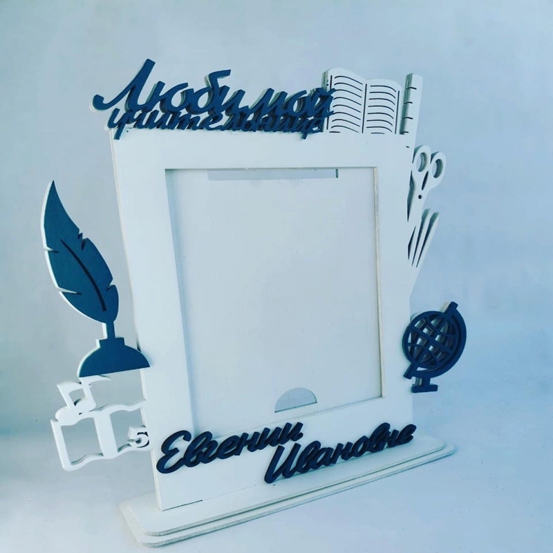طرح قاب عکس معلم - مناسب برای استفاده در دستگاه های cnc چوب و cnc لیزر - laser cut teacher photo frame cdr file