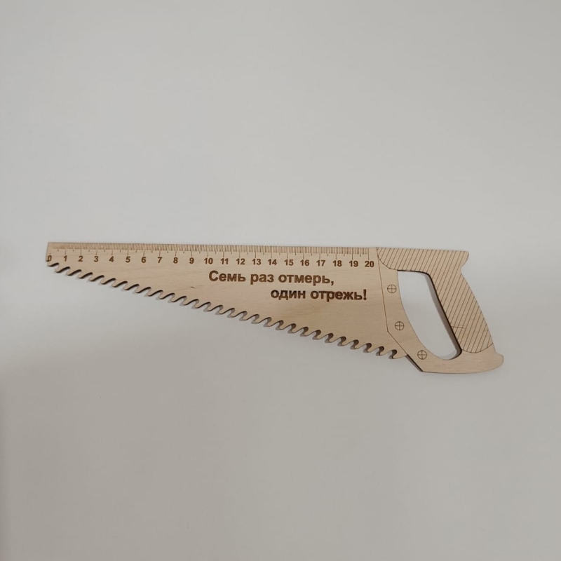 طرح خط کش به شکل اره نجاری مناسب برای استفاده در دستگاه های cnc چوب و cnc لیزر - laser cut carpenter saw shaped ruler cdr file