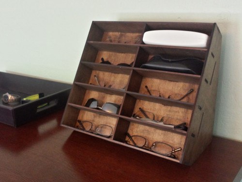 طرح جا عینکی مناسب برای استفاده در دستگاه های cnc چوب و cnc لیزر - laser cut glasses rack dxf file