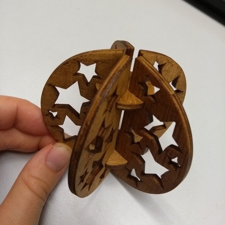 طرح ستاره برای تزیین درخت کریسمس با دستگاه مناسب برای استفاده در دستگاه های cnc چوب و cnc لیزر - laser cut stars christmas tree ball ornament dxf file