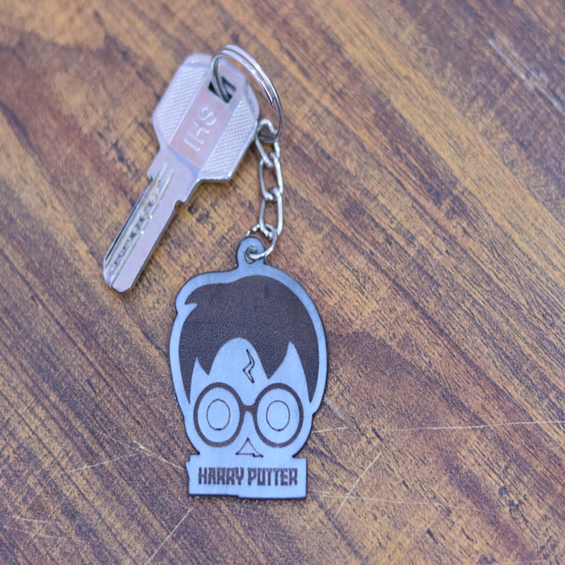 طرح جاکلیدی چرمی هری پاتر مناسب برای استفاده در دستگاه های cnc چوب و cnc لیزر - laser cut harry potter leather keychain cdr file