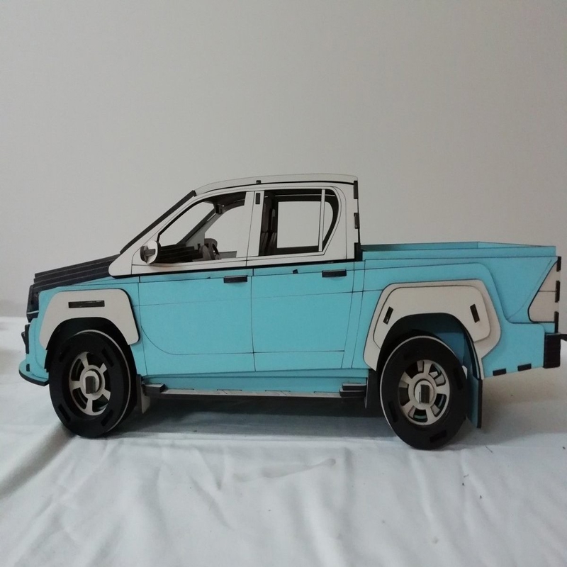 طرح مدل سه بعدی تویوتا هایلوکس مناسب برای استفاده در دستگاه های cnc چوب و cnc لیزر - laser cut toyota hilux 3d model cdr file