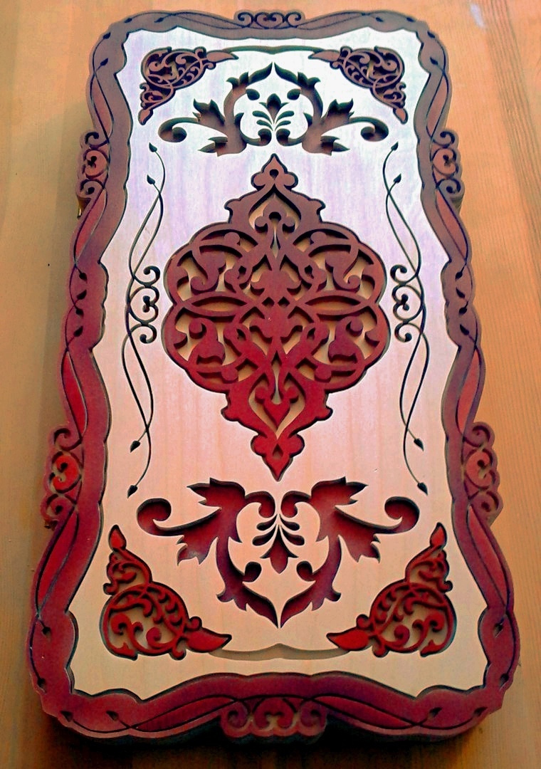 طرح تخته نرد مناسب برای استفاده در دستگاه های cnc چوب و cnc لیزر - laser cut backgammon cdr file