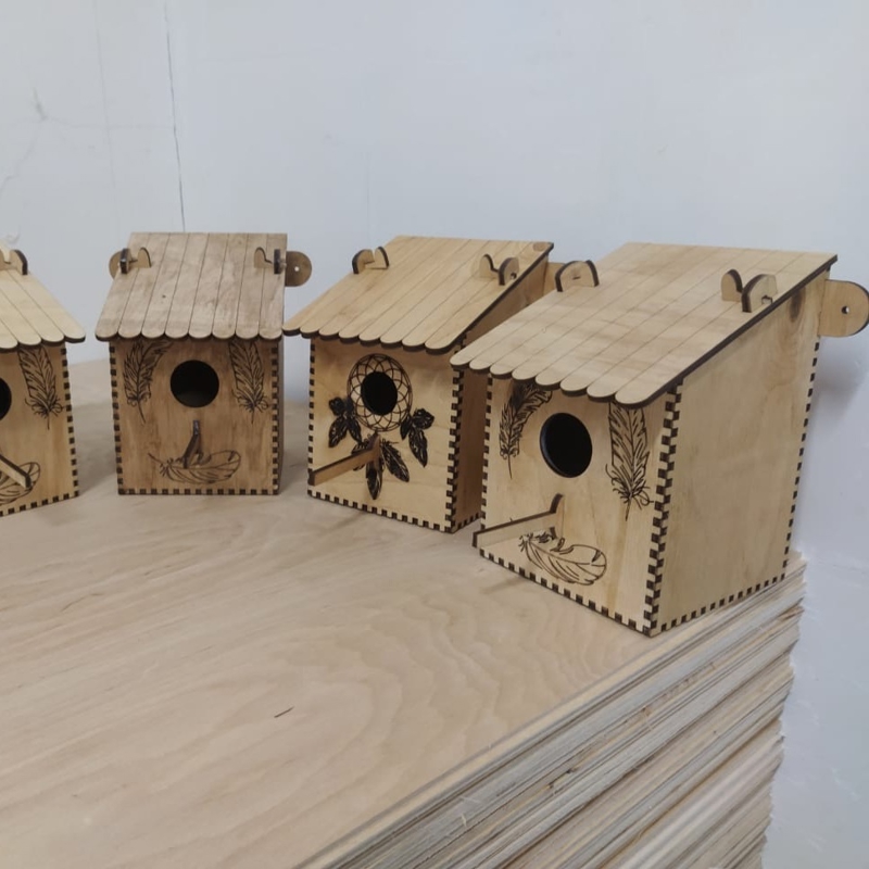 طرح دانخوری چوبی دیواری برای پرندگان مناسب برای استفاده در دستگاه های cnc چوب و cnc لیزر - laser cut wooden wall mount bird feeder ai file