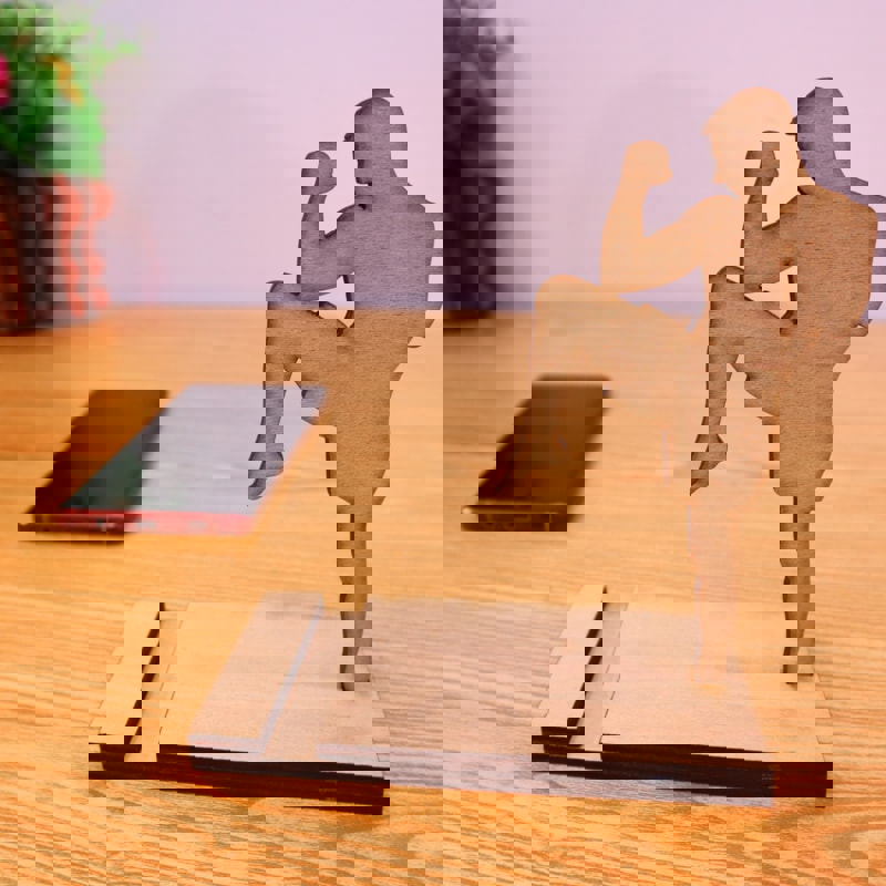 طرح پایه تلفن همراه کاراته تخته سه لا ۶ میلی متر مناسب برای استفاده در دستگاه های cnc چوب و cnc لیزر - laser cut karate cell phone stand plywood 6mm dxf file