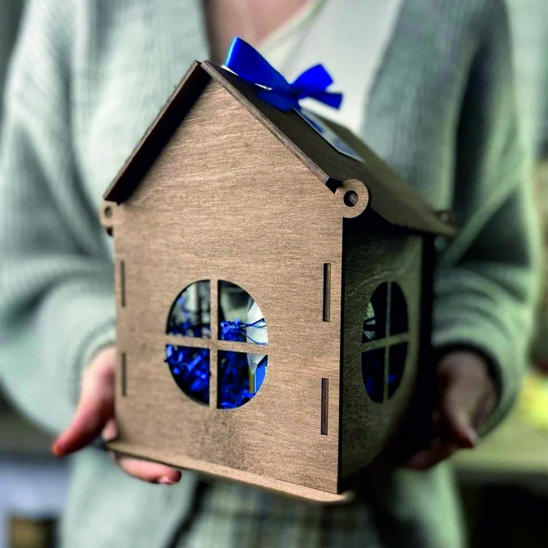 طرح جعبه کادو به شکل خانه مناسب برای استفاده در دستگاه های cnc چوب و cnc لیزر - laser cut house shaped gift box cdr file