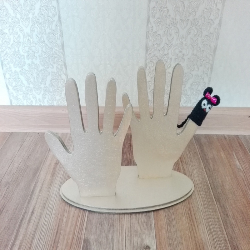 طرح پایه عروسک انگشتی مناسب برای استفاده در دستگاه های cnc چوب و cnc لیزر - laser cut finger puppet stand cdr file