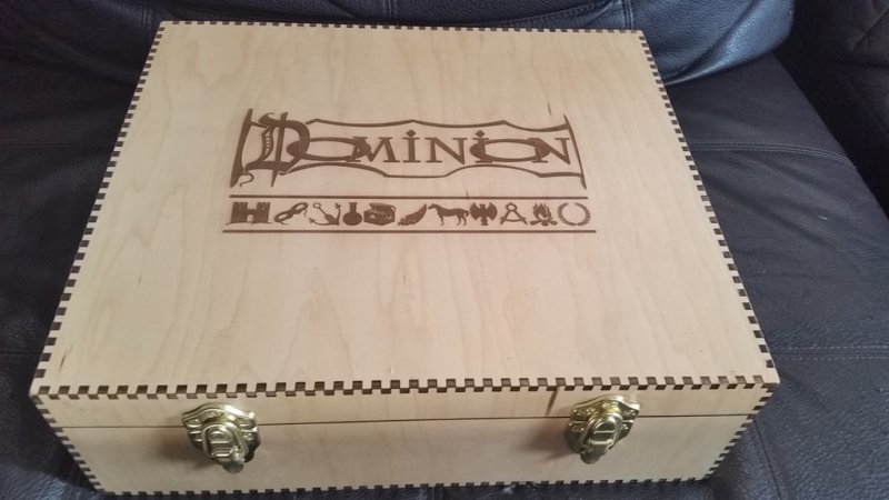 طرح جعبه ذخیره‌سازی دومینیون با تمام افزونه‌ها مناسب برای استفاده در دستگاه های cnc چوب و cnc لیزر - laser cut dominion storage box all expansions