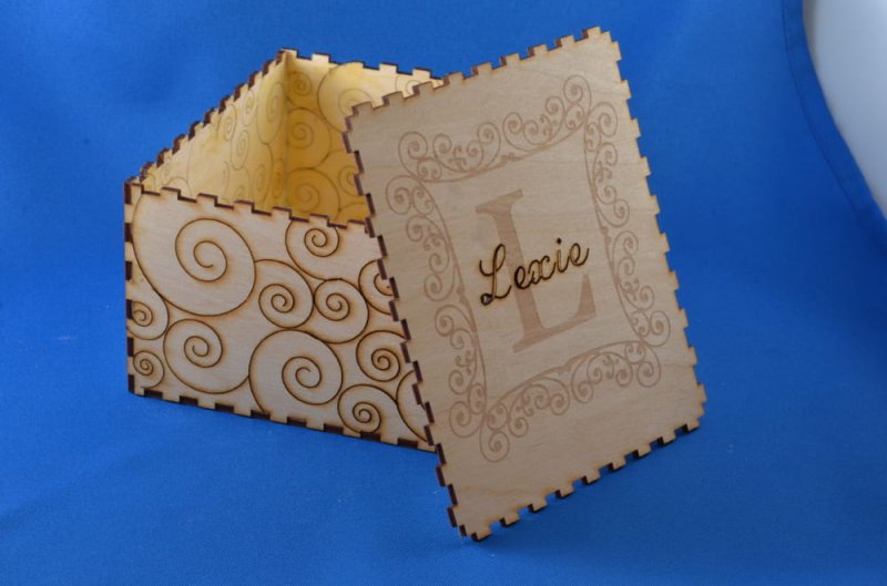 طرح جعبه چوبی تزئینی مناسب برای استفاده در دستگاه های cnc چوب و cnc لیزر - laser cut decorative wooden box svg file
