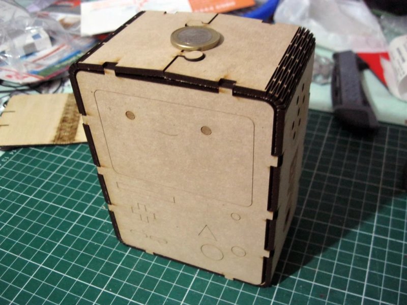 طرح beemo مناسب برای استفاده در دستگاه های cnc چوب و cnc لیزر - laser cut beemo dxf file
