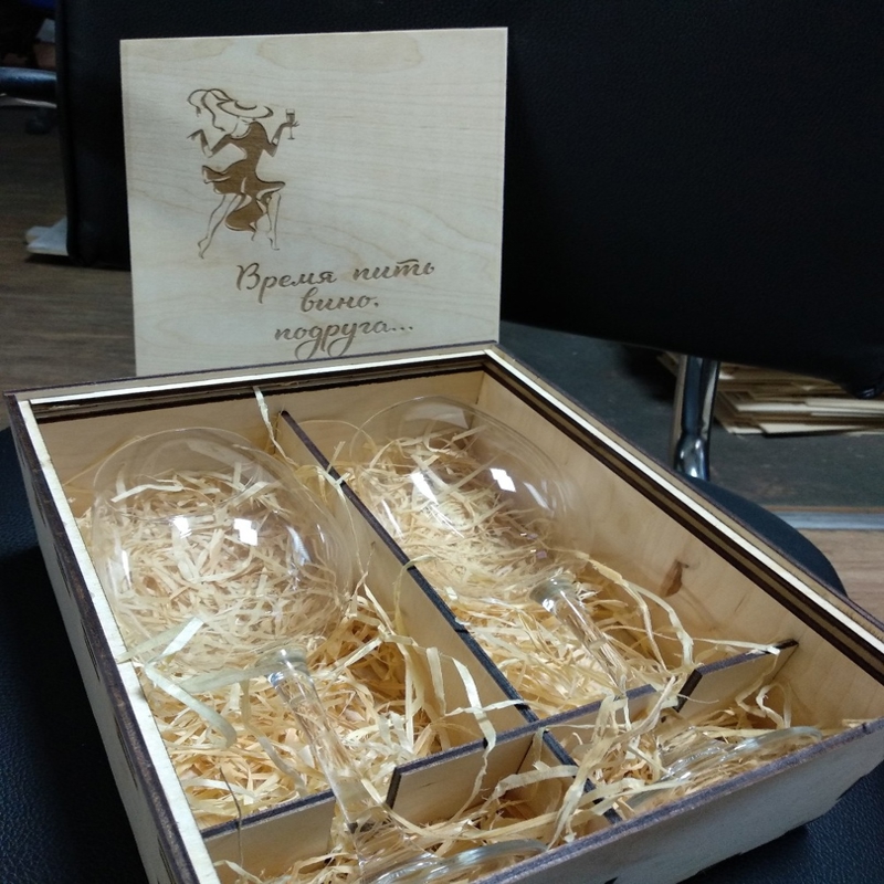 طرح جعبه کادویی شیشه نوشابه مناسب برای استفاده در دستگاه های cnc چوب و cnc لیزر - laser cut wine glass box stemware gift box cdr file