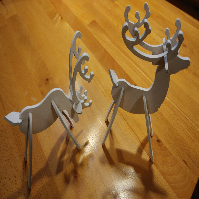 طرح گوزن های شمالی زیبا مناسب برای استفاده در دستگاه های cnc چوب و cnc لیزر - laser cut elegant reindeers svg file