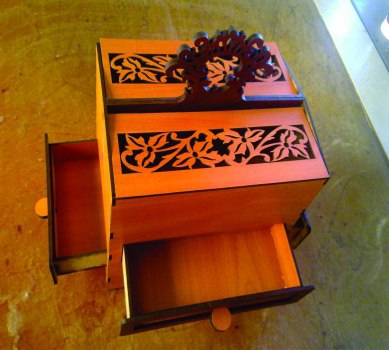 طرح جعبه فانتزی مناسب برای استفاده در دستگاه های cnc چوب و cnc لیزر - fancy box dxf file